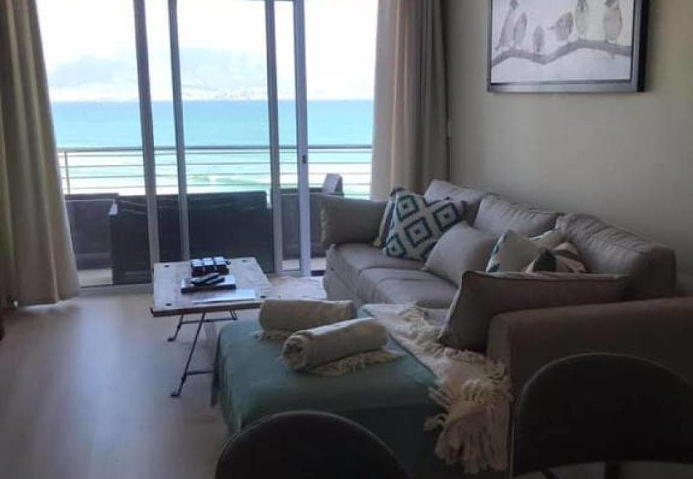 1105 Portico Beachfront Apartment