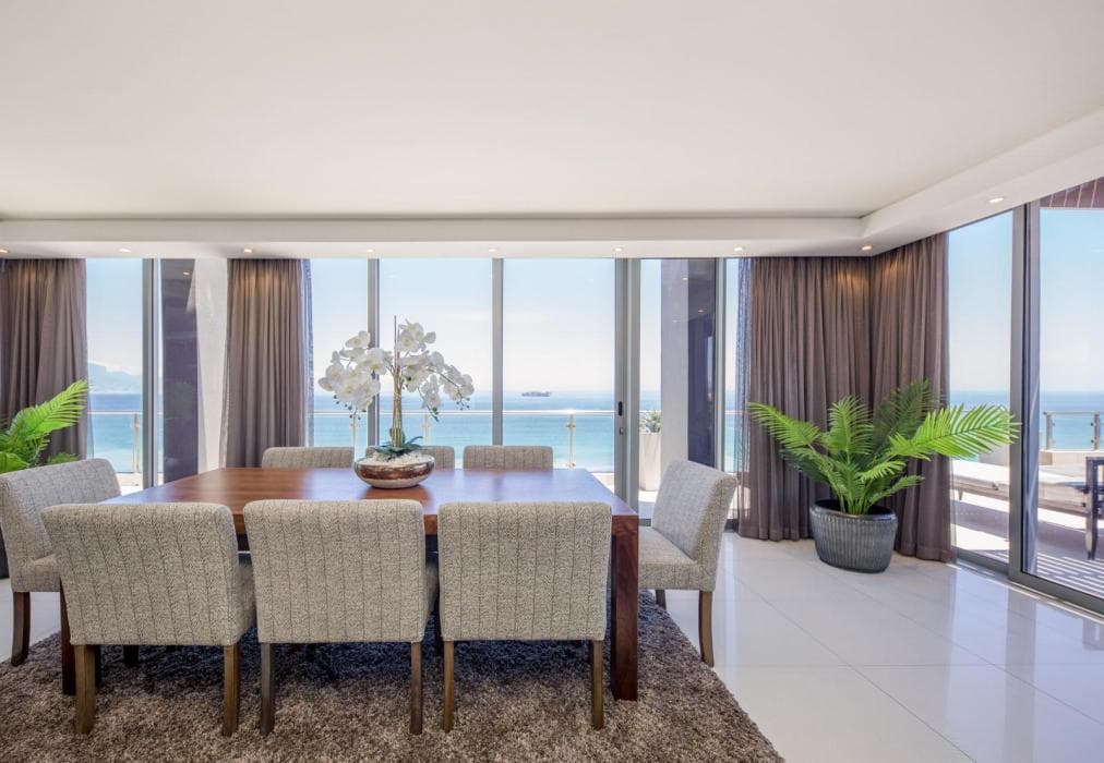 Four Bedroom Penthouse with Jacuzzi