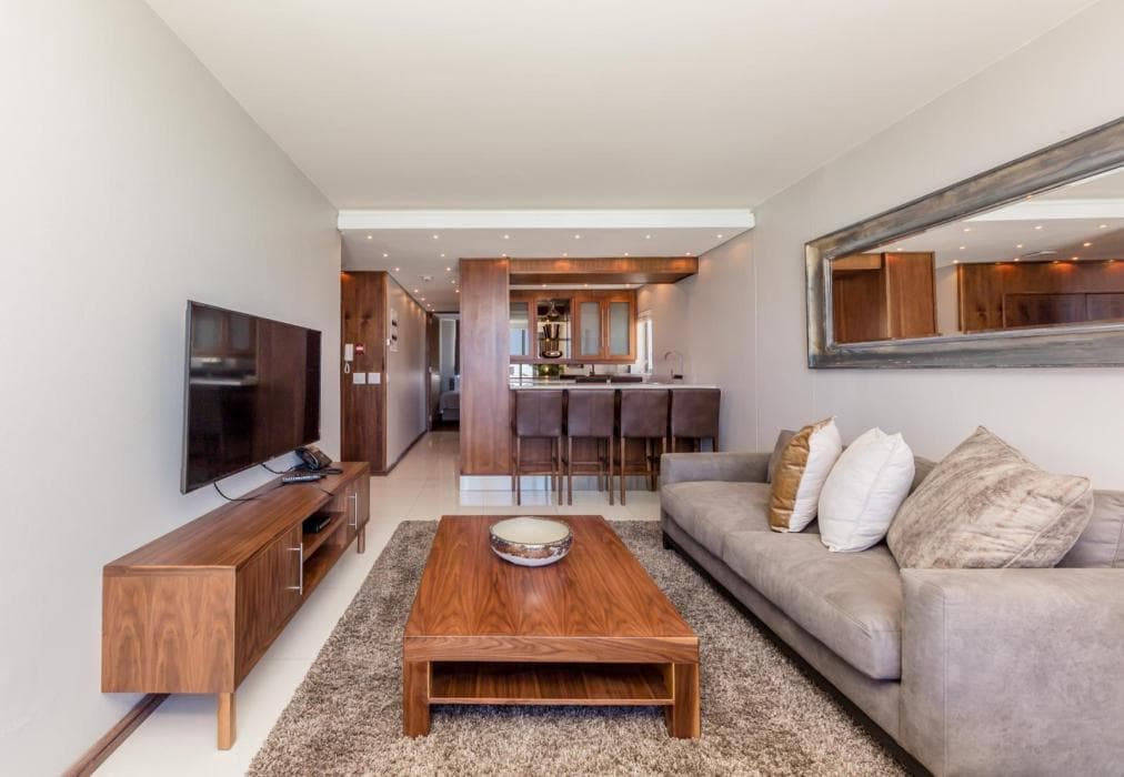 Four Bedroom Penthouse with Jacuzzi