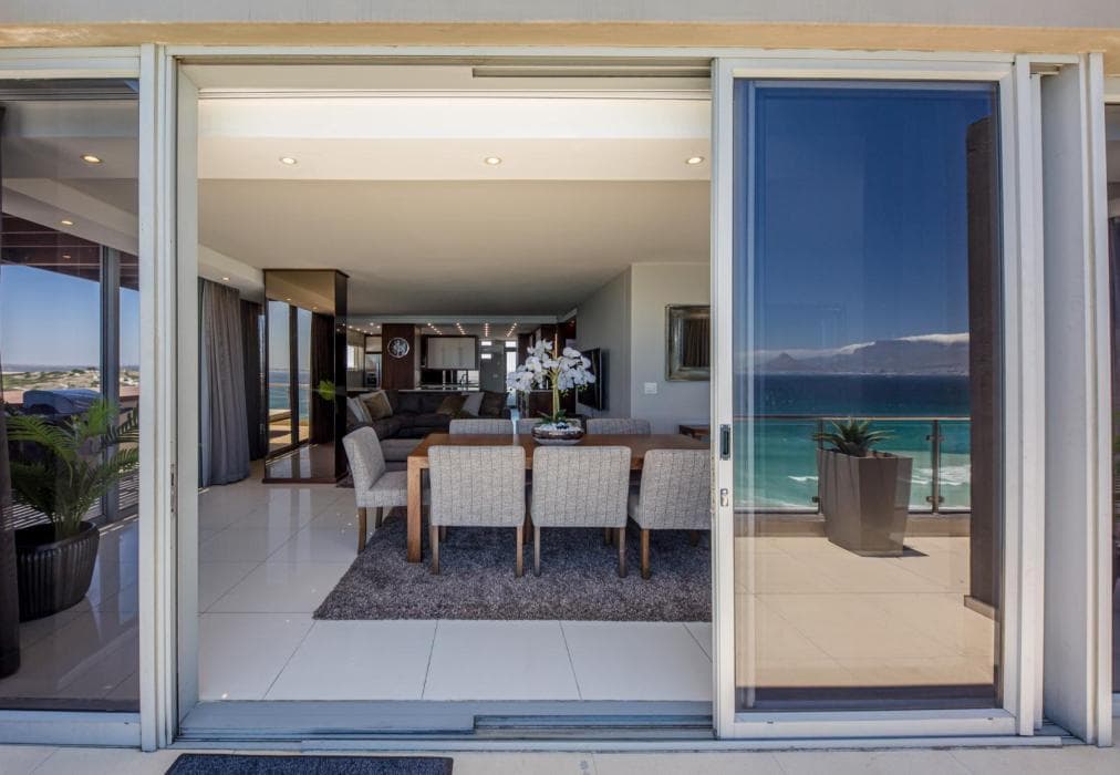 Four Bedroom Penthouse with Jacuzzi