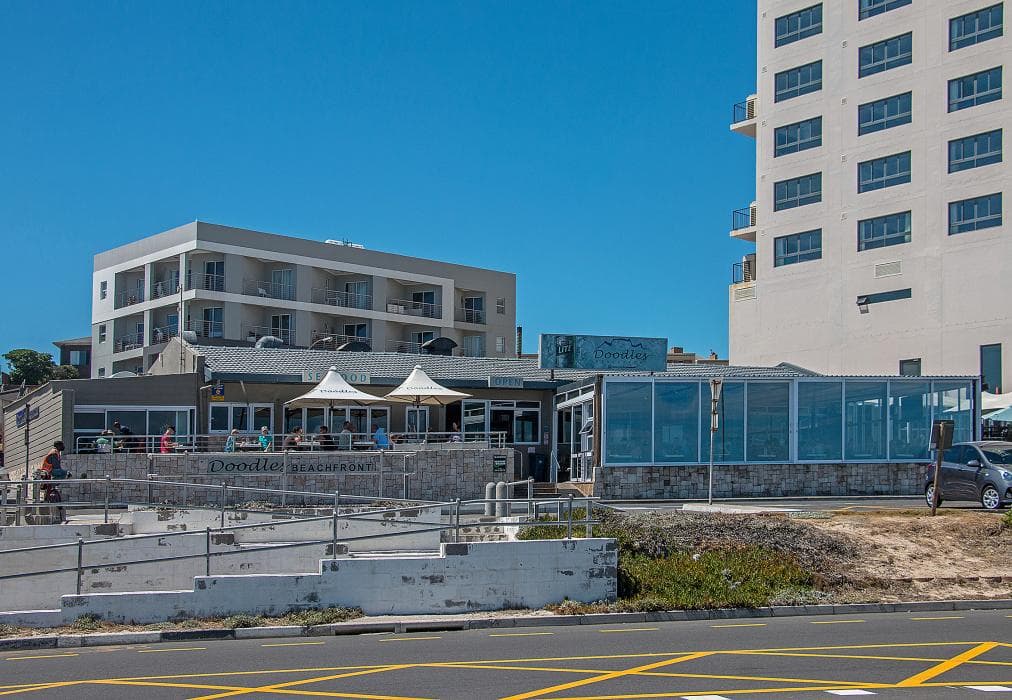 Big Bay Beach Club 21