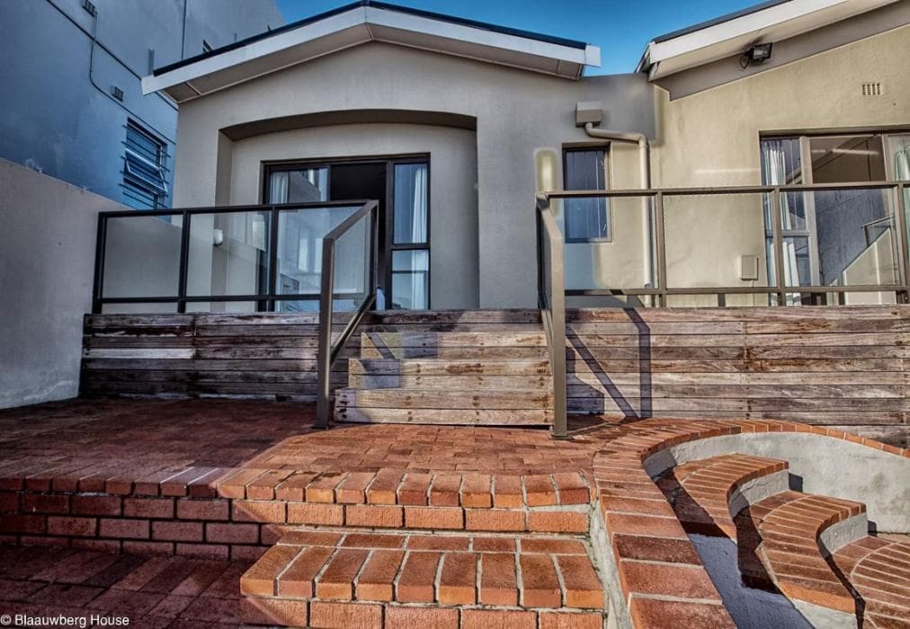 Blaauwberg House