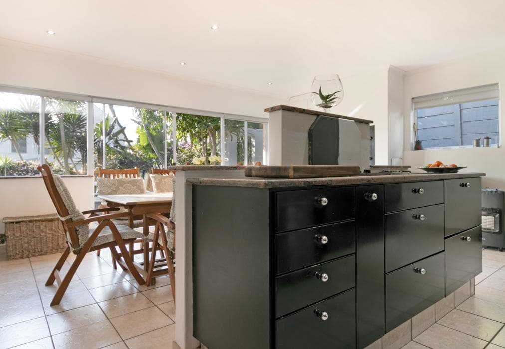 All Surfers Dream Villa