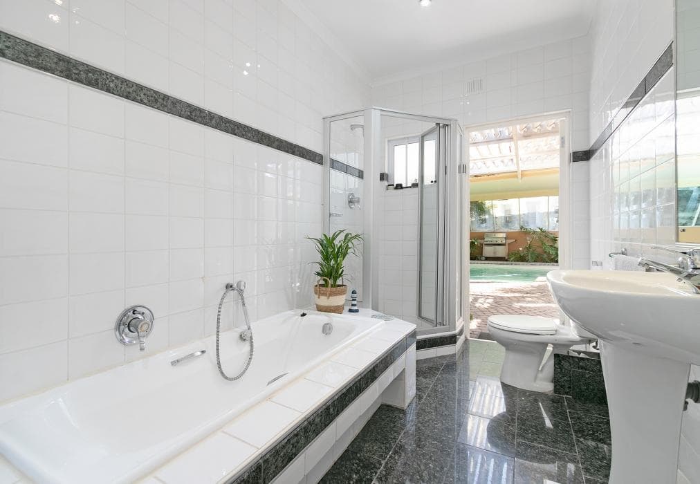 All Surfers Dream Villa