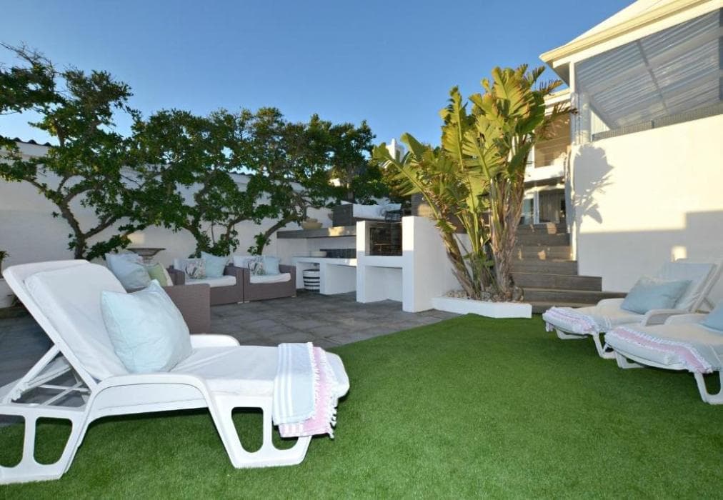 White Waves Beach House