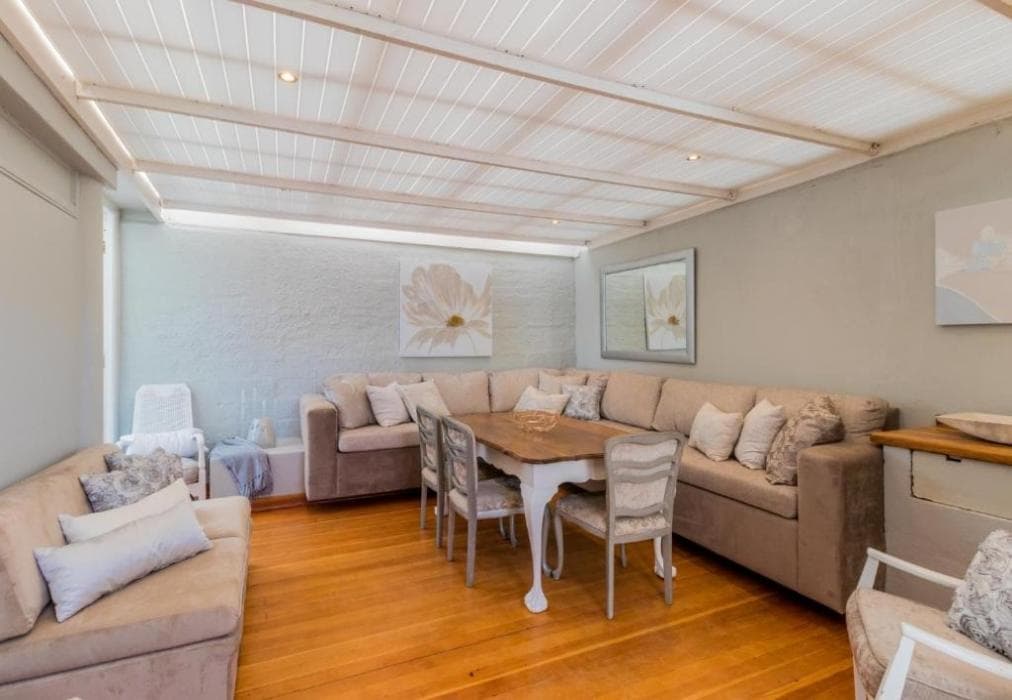 White Waves Beach House