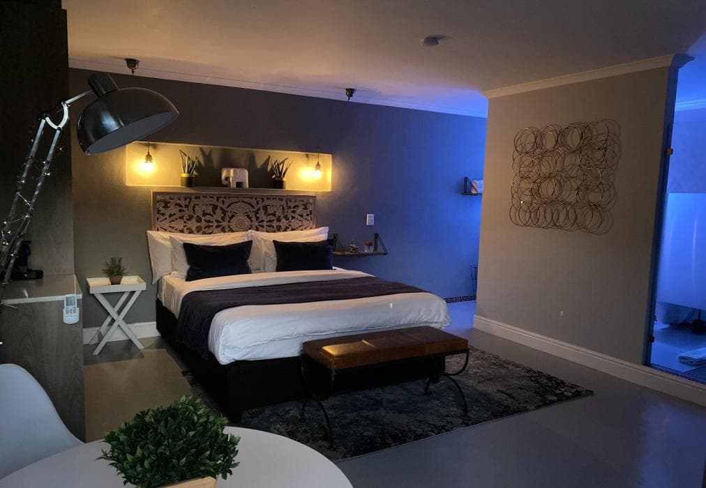 A Studio Apartment in Bloubergsands