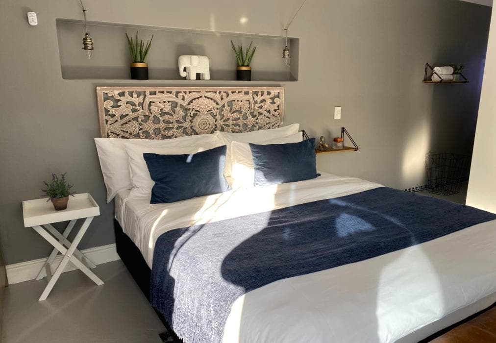 A Studio Apartment in Bloubergsands