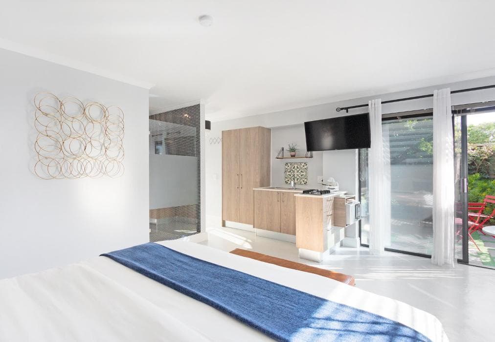 A Studio Apartment in Bloubergsands