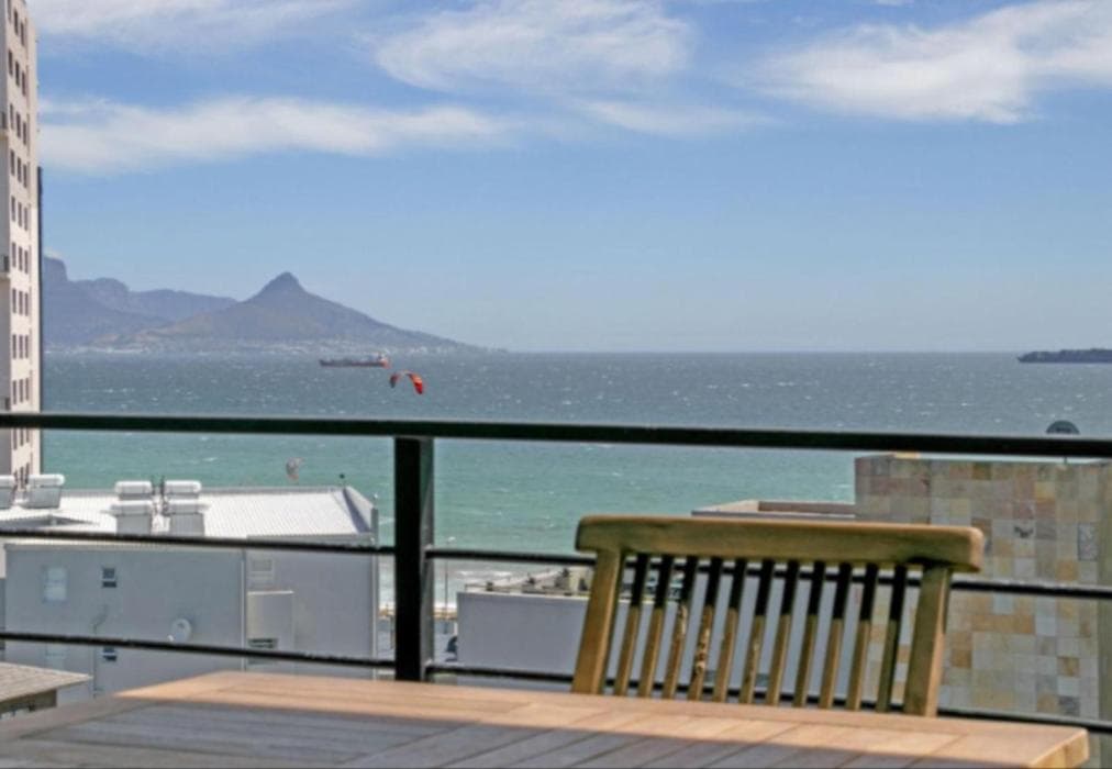 Manhattan On Coral Apartments