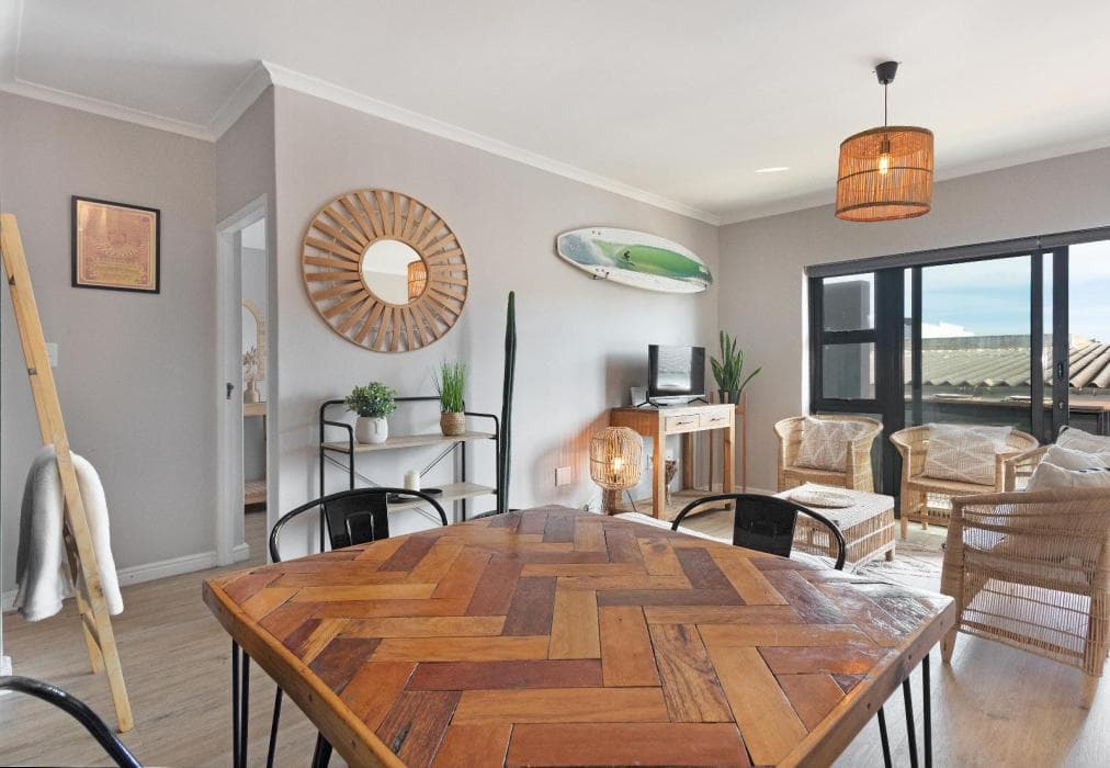 Cape on Portefield 5