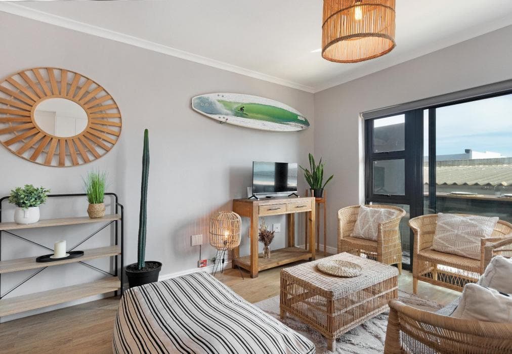 Cape on Portefield 5