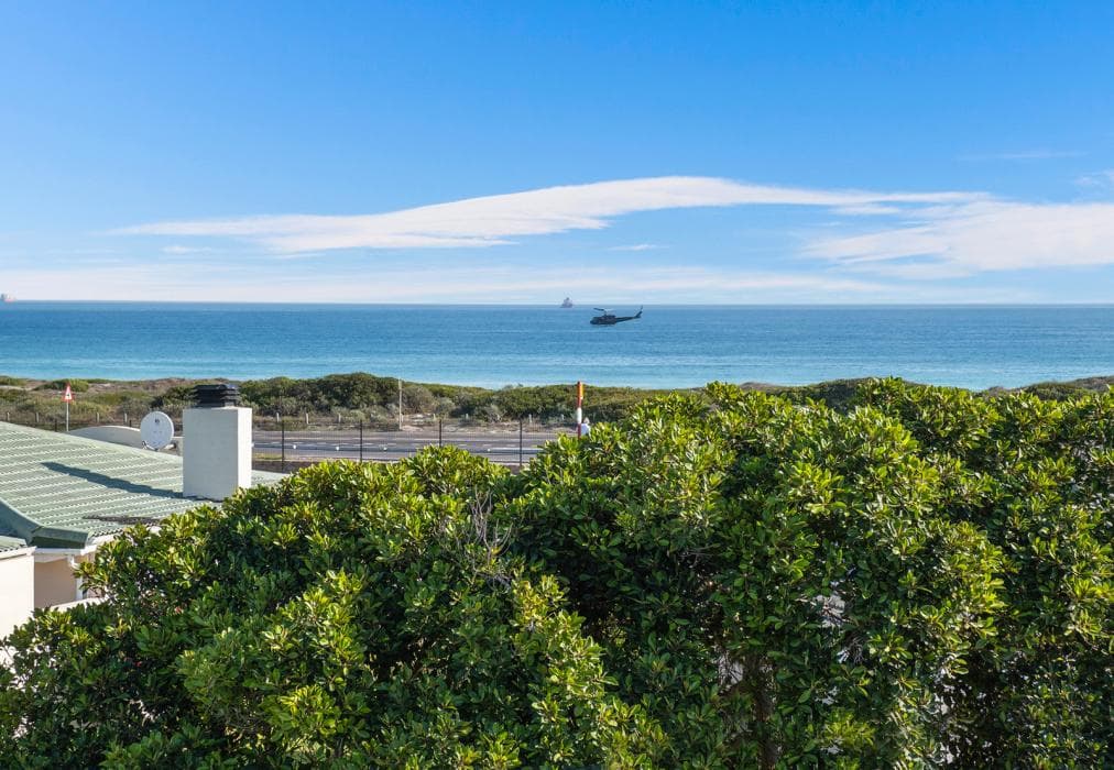 Big Bay Beach Club 37