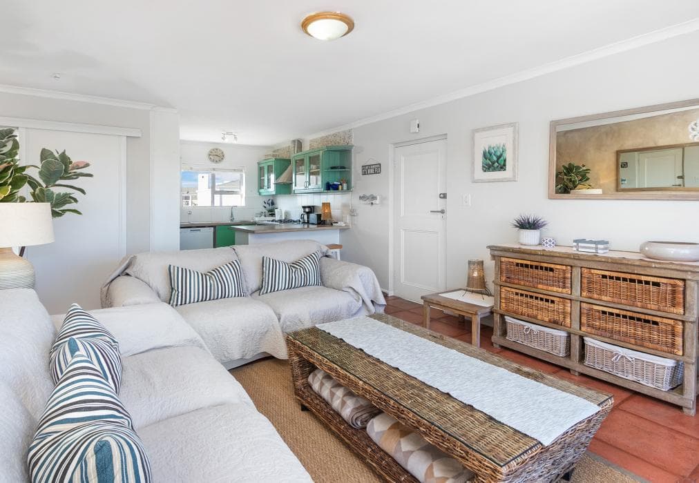 Big Bay Beach Club 37