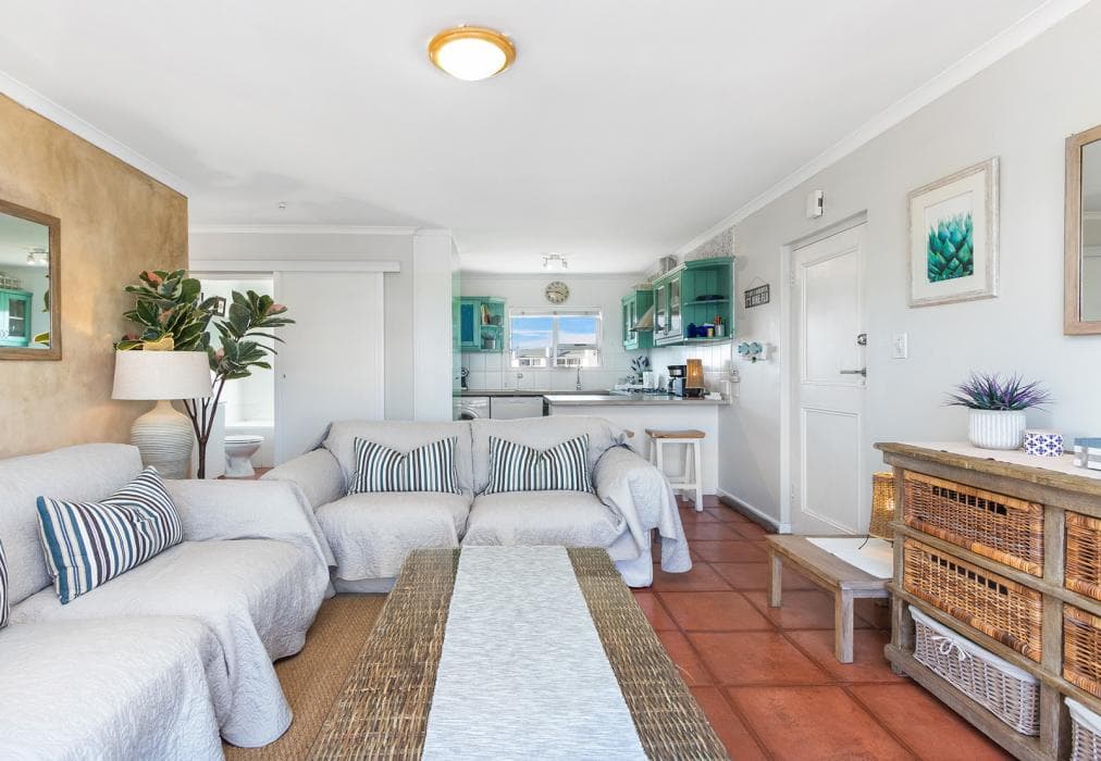 Big Bay Beach Club 37