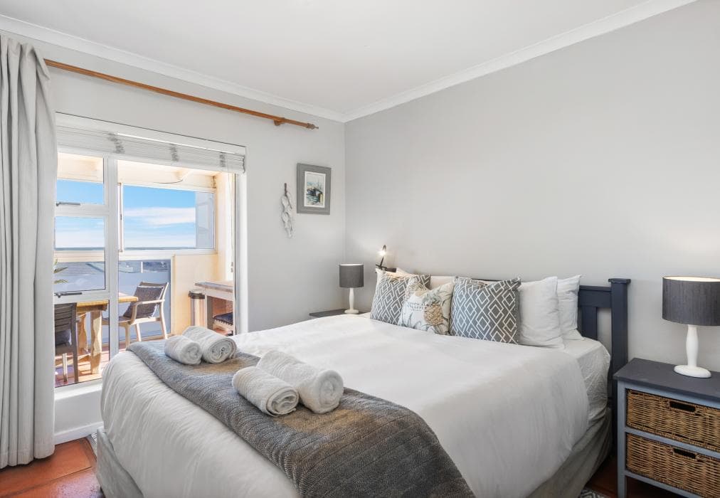 Big Bay Beach Club 37