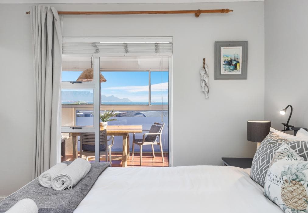 Big Bay Beach Club 37