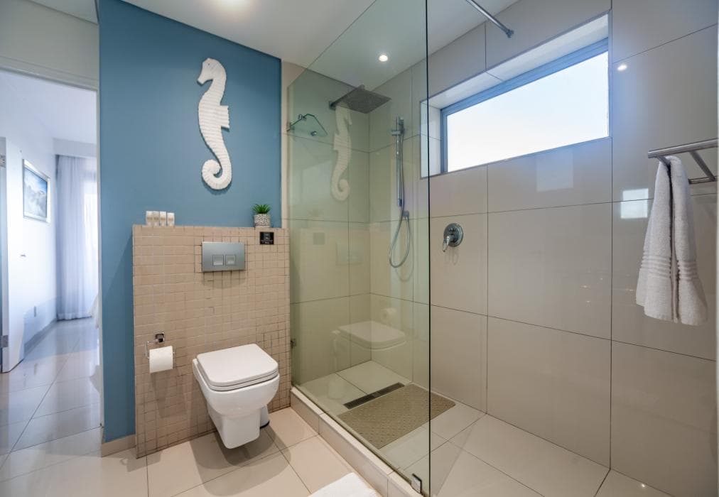 Infinity G9 Ocean View Apartment