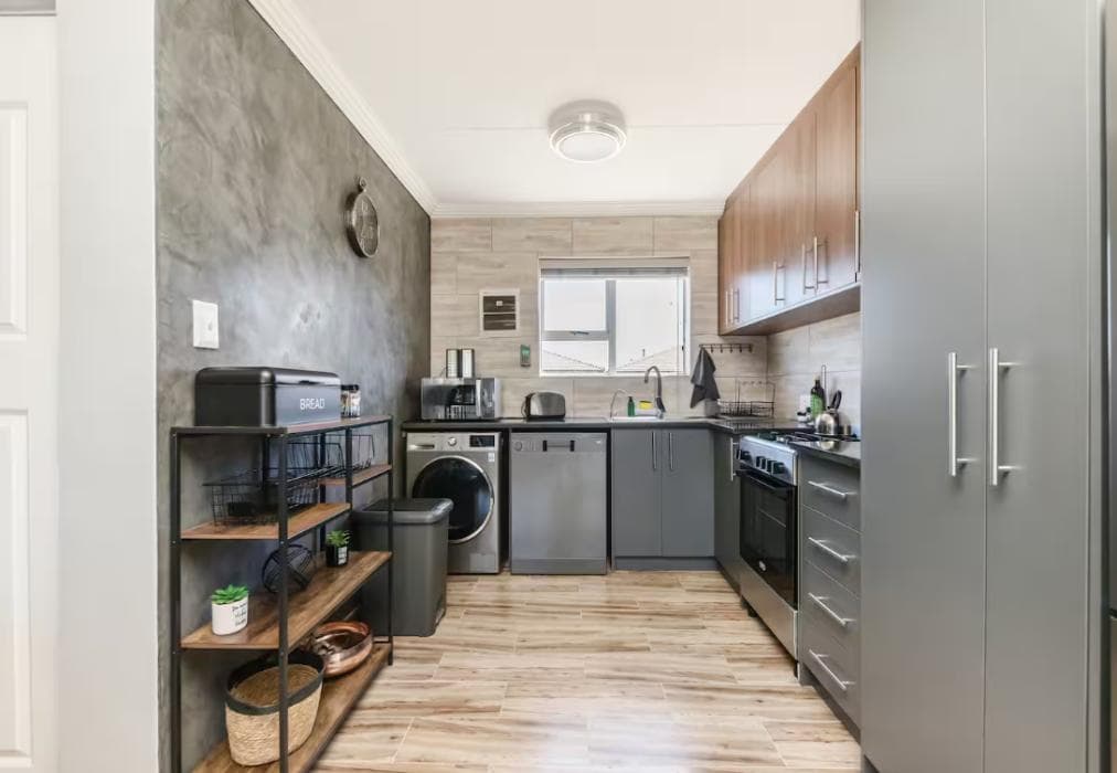 Designer 2 Bed Apartment