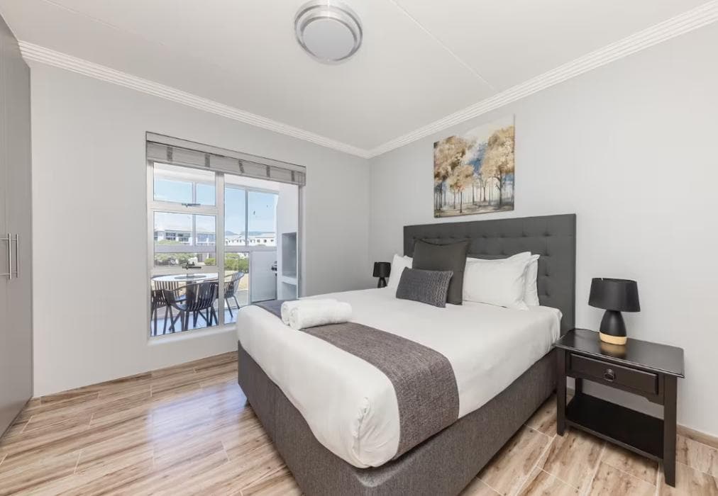 Designer 2 Bed Apartment