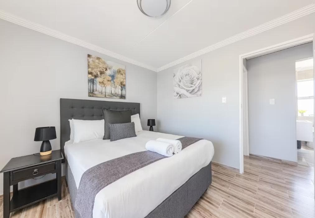 Designer 2 Bed Apartment