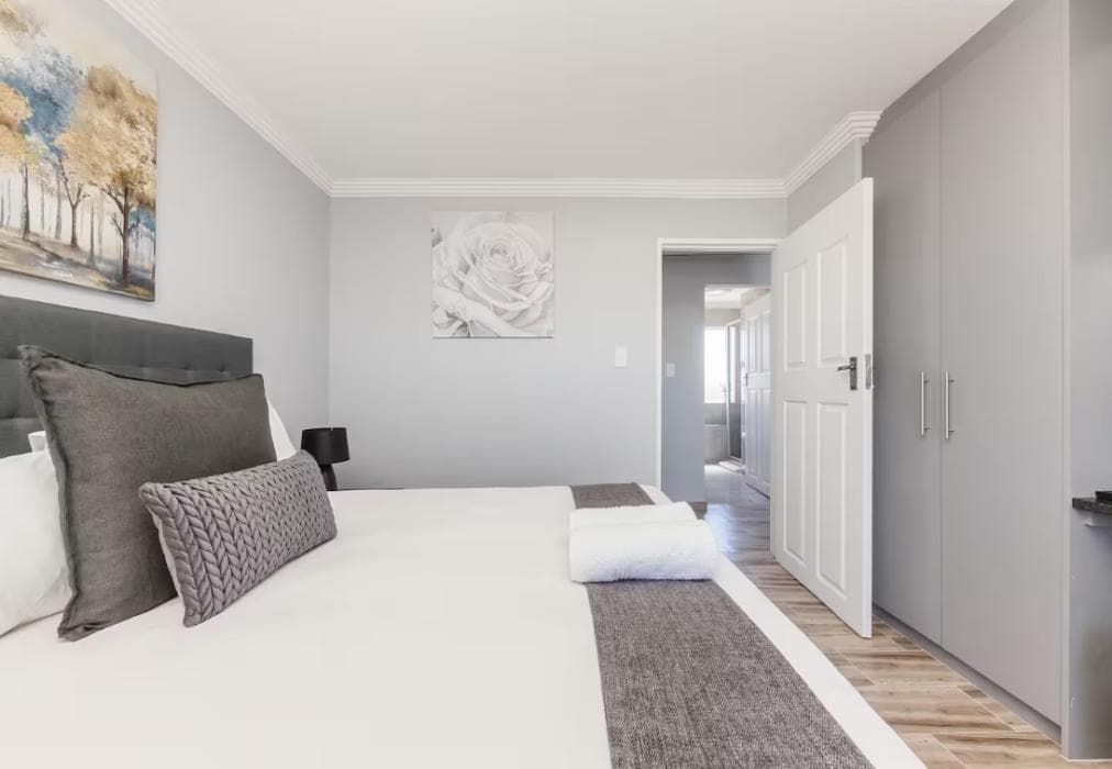 Designer 2 Bed Apartment