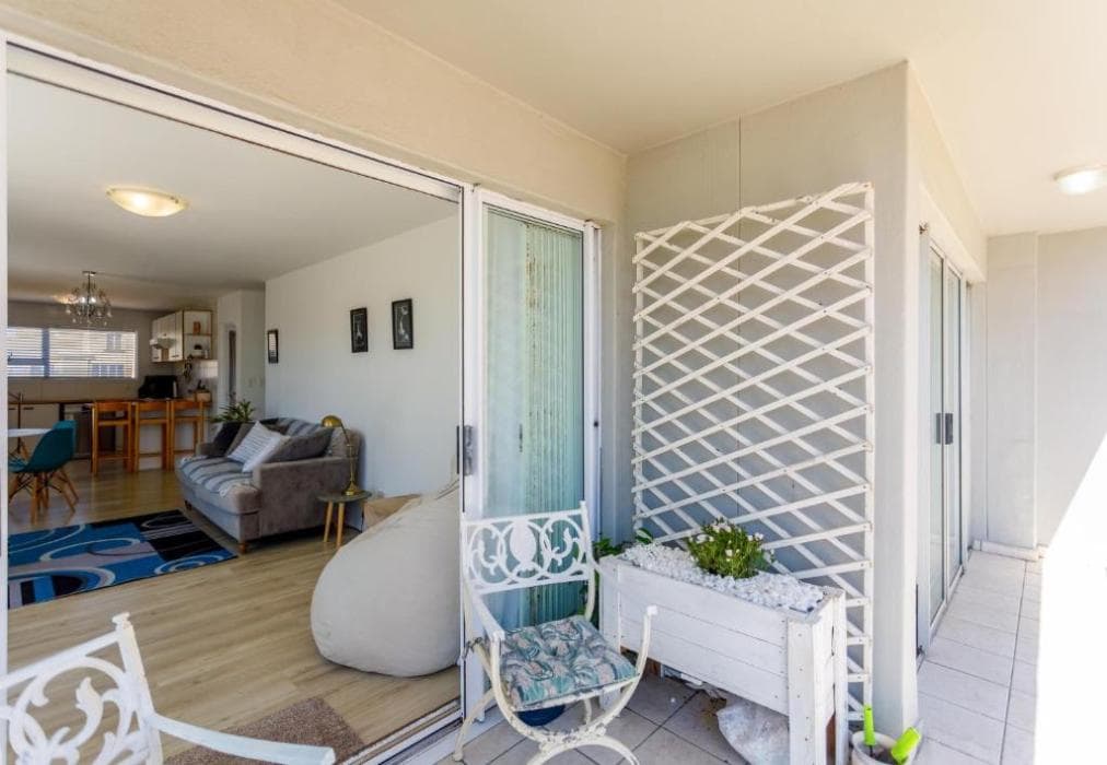 Ocean View B104 by CTHA