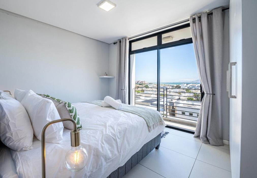 51 Beach Break 2 Bedroom