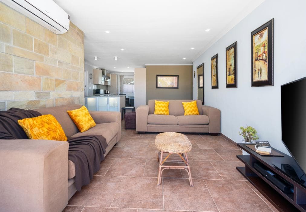 Big Bay Beach Club G6