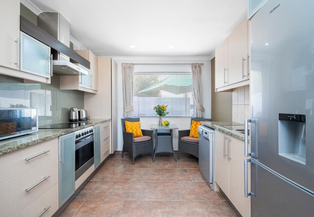 Big Bay Beach Club G6