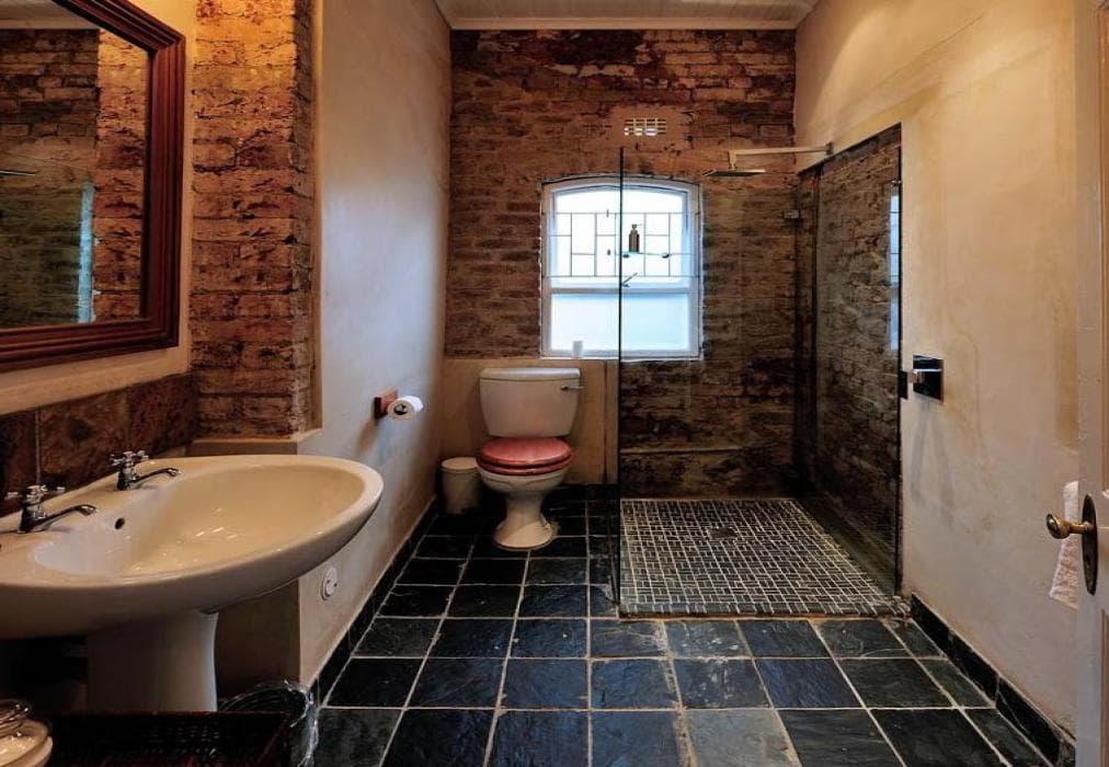 Barry Hall Apartment 2