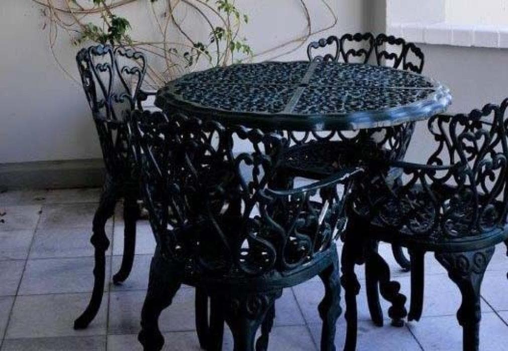 Barry Hall Apartment 3