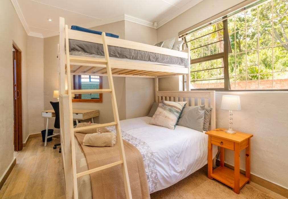 Victoria Bay Holiday Cottage