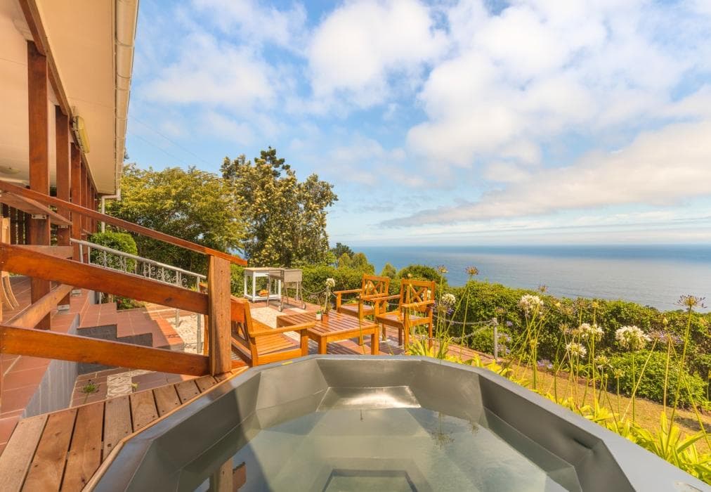 Victoria Bay Holiday Cottage