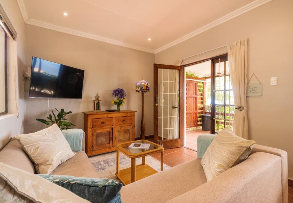 Victoria Bay Holiday Cottage