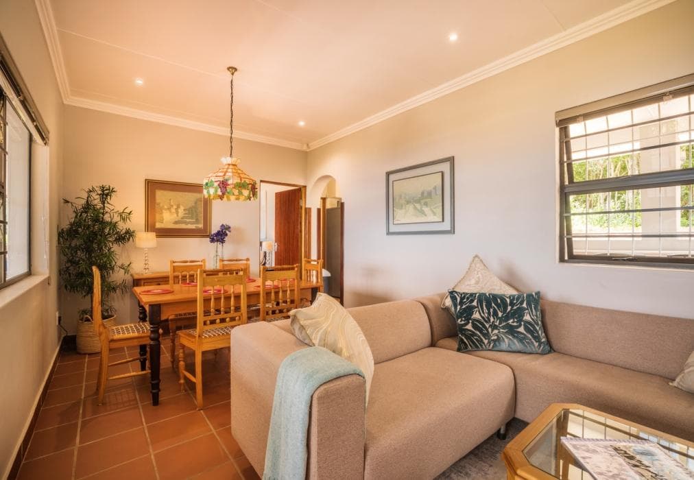 Victoria Bay Holiday Cottage