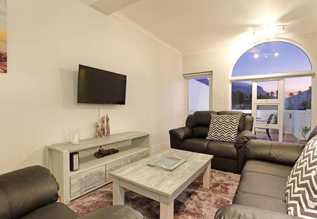 Camps Bay Beach Apartment