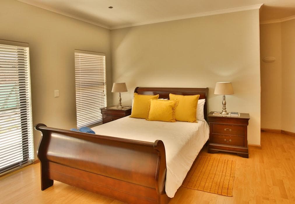 Bayview Langebaan 8 Sleeper