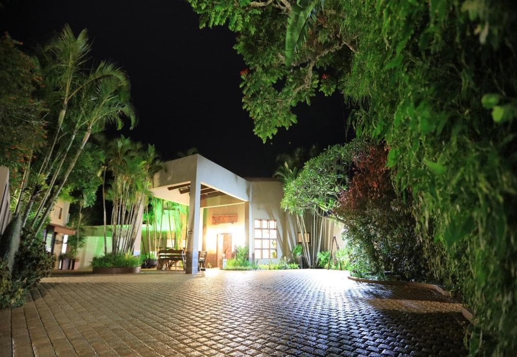 Ndiza Lodge and Cabanas