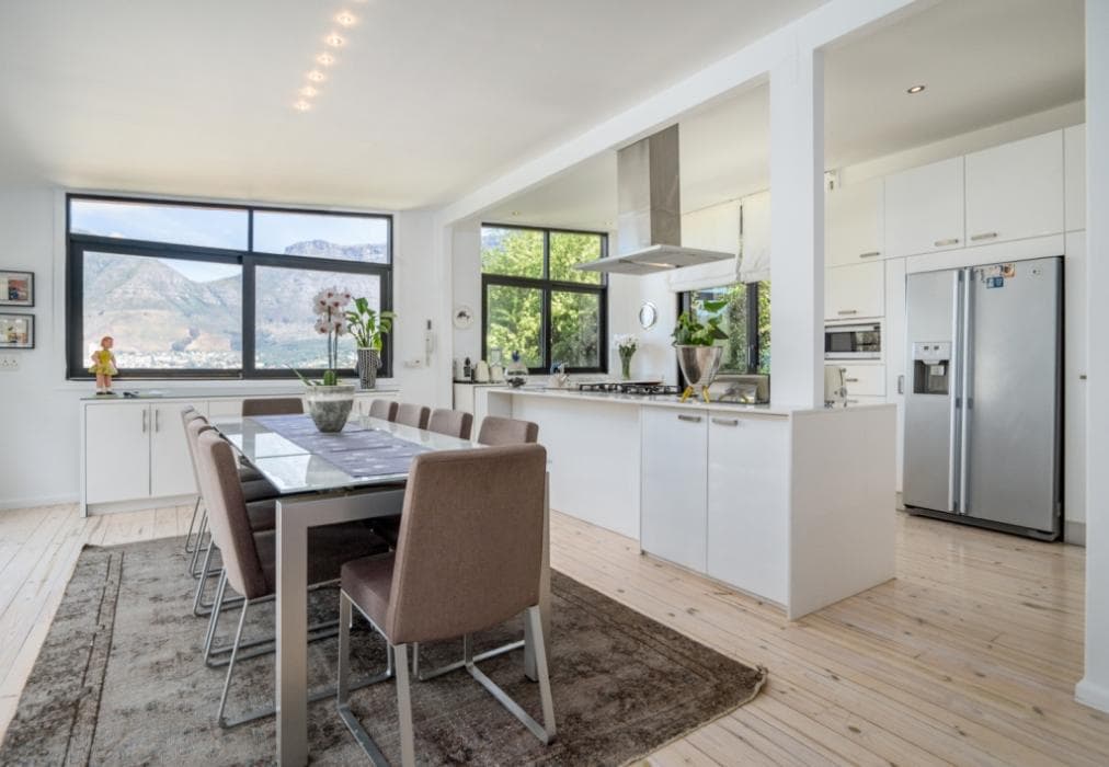 Luxurious Villa in Upper Tamboerskloof