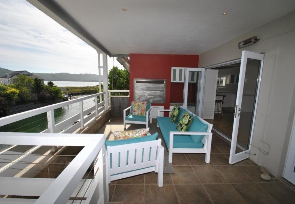 Trendy Getaway on the Canal