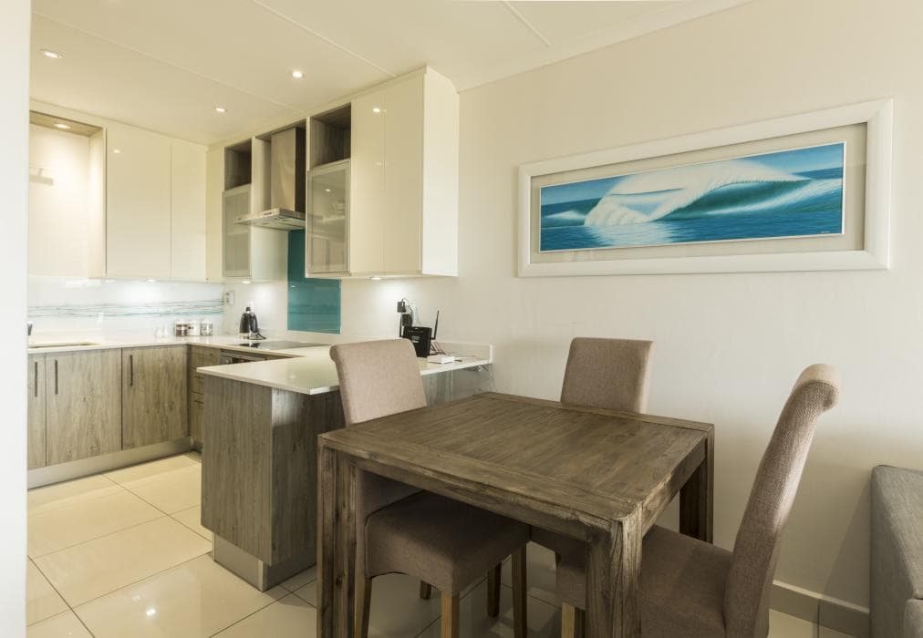 Modern Seaview Apartment