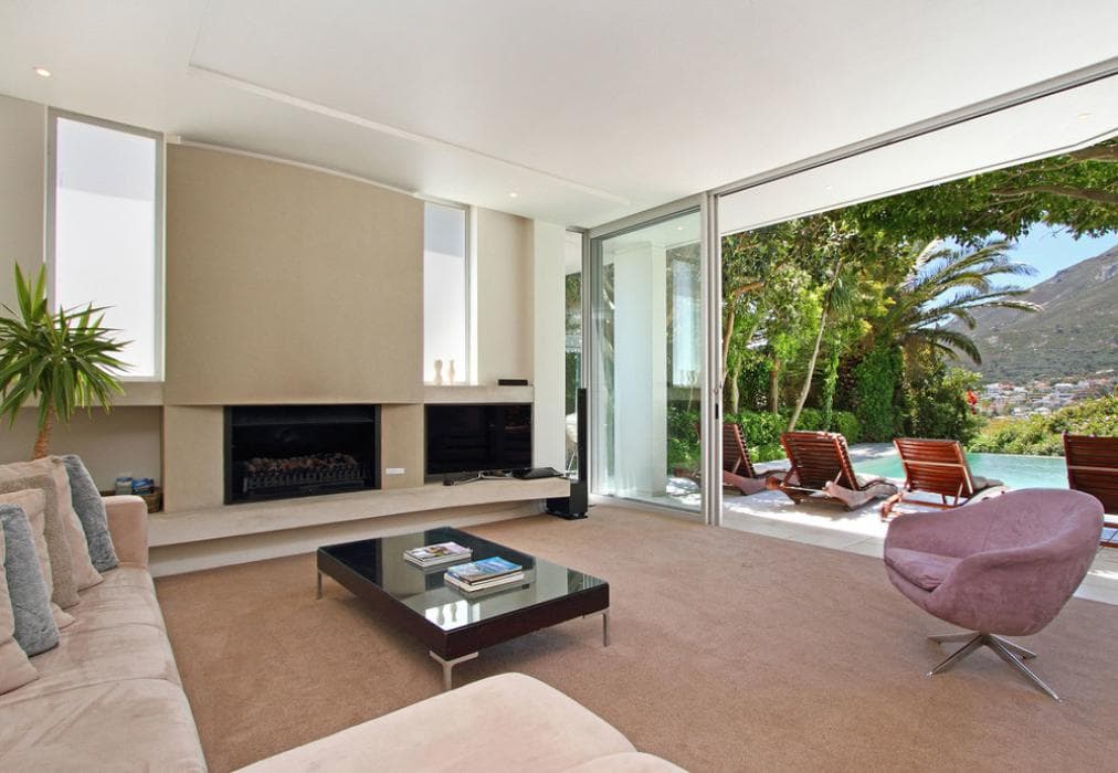 Lions View- 5 Bedroom Mainhouse