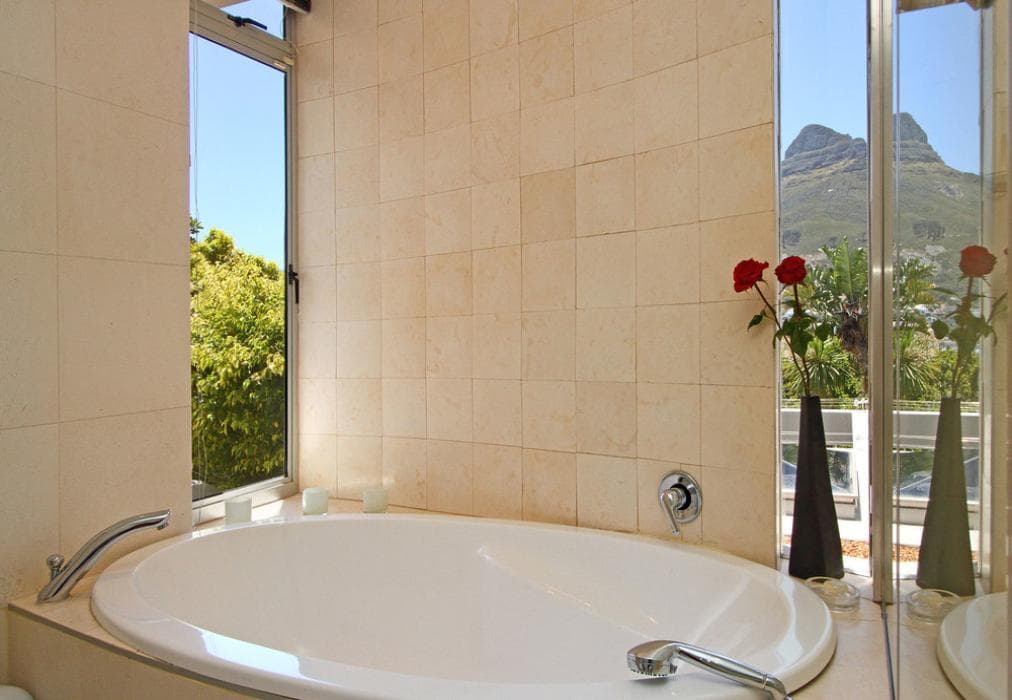 Lions View - 2 Bedroom Penthouse