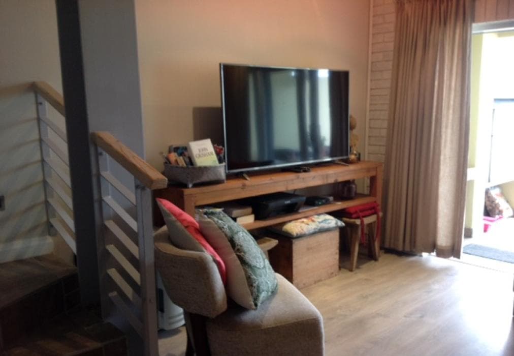 Two Tides on Drymill