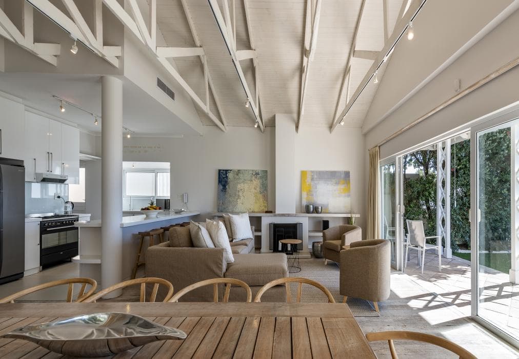 Blue Views - The Villa