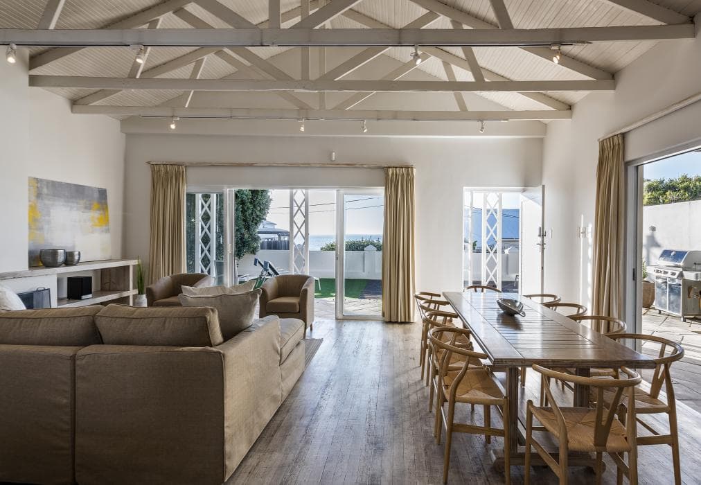 Blue Views - The Villa