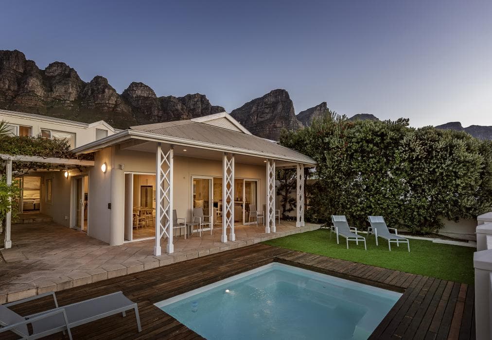 Blue Views - The Villa