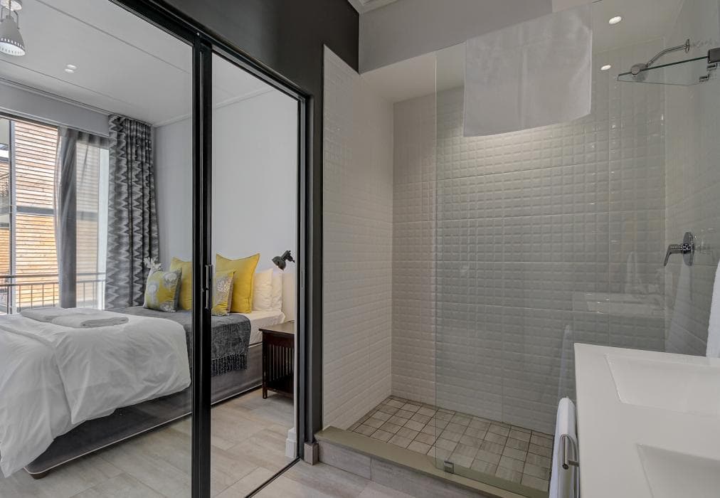 Paardevlei Square Deluxe 2 Bedroom