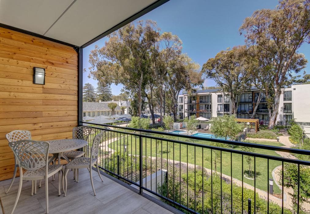 Paardevlei Square Deluxe 2 Bedroom